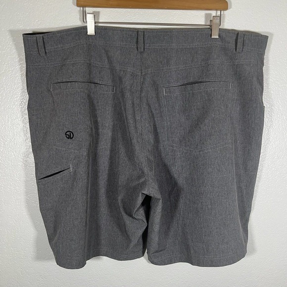 Straight Down Golf Shorts Dark Gray Men's 42 Performance Lightweight Stretch - Picture 3 of 7